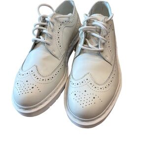 Doc Martens White Wingtip Shoes Men’s Size 9 Women’s 10 Leather Oxfords 3989